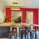 بيت للعطل Maisons Calmes Avec Terrasses Et Garages Centre-ville B Et C