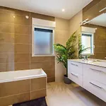 Maisons Calmes Avec Terrasses Et Garages Centre-ville B Et C بيت للعطل